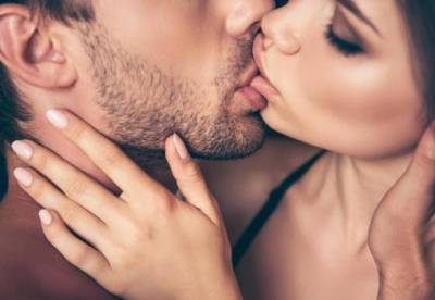 Медики рассказали, какие болезни передаются во время поцелуя - facenews.ua