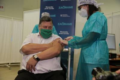 Третья в Евросоюзе: Словакия начала вакцинацию от COVID-19 - 24tv.ua - Германия - Евросоюз - Словакия
