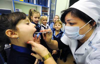 Учёные: "Британский штамм коронавируса наиболее опасен для детей" - tvc.ru - Лондон
