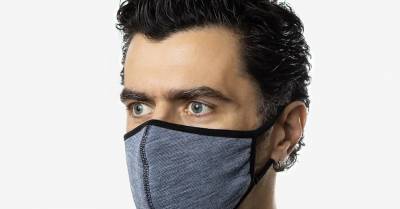 В Латвии производят многоразовые маски для лица, которые уменьшают количество вирусов группы А на 96% - rus.delfi.lv - Латвия - Рига