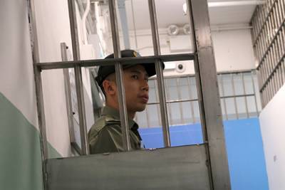 Чжан Чжань - Рассказавшую о вспышке коронавируса в Ухане журналистку посадили в тюрьму - lenta.ru - Китай - Ухань - Шанхай