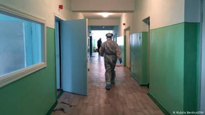 Почему на фоне пандемии из Украины уезжают врачи - obzor.lt - Украина - Польша