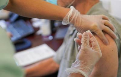 Михал Дворчик - Украинцы получат бесплатную вакцину от вируса, названы условия: "Каждый человек, который..." - kharkov.politeka.net - Украина - Польша