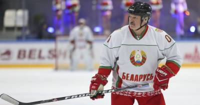 Александр Лукашенко - Рене Фазель - Беларусь лишили права на проведение чемпионата мира по хоккею в 2021 году, - СМИ - focus.ua - Белоруссия - Минск - Швейцария - Латвия - Рига