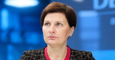 Санита Янка - Правительство решило не рассматривать идею об ограничении амбулаторных услуг в больницах - rus.delfi.lv