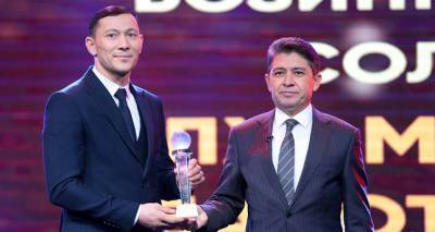 Илхомджон Баротов – лучший футболист Таджикистана 2020 года - dialog.tj - Таджикистан