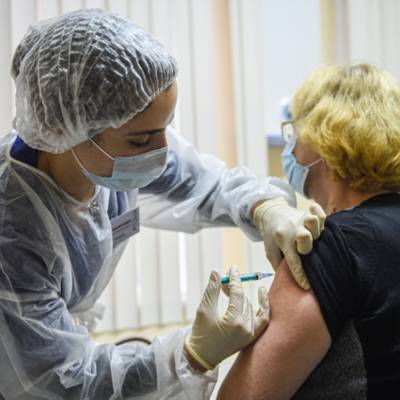 Эндрю Куомо - В Нью-Йорке штраф за махинации с вакциной от covid-19 будет достигать $1 млн - radiomayak.ru - Нью-Йорк
