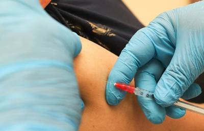 8 человек по ошибке получили пятикратную дозу вакцины от COVID-19 в Германии - ont.by - Германия - Штральзунд