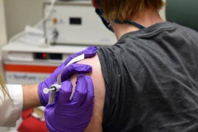 Роберт Кох - В Германии за сутки были вакцинированы более 21 500 человек - mknews.de - Германия