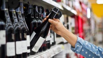 Принят ли запрет на продажу алкоголя в России в новогодние праздники и с какого числа будут действовать ограничения - yur-gazeta.ru - Россия