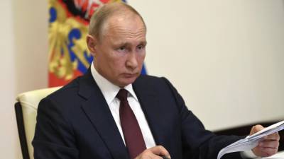 Михаил Мурашко - Путин - Путин сам решит, как и когда сообщить о вакцинации от COVID-19 - newinform.com - Россия