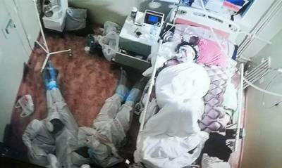 В РФ выложили фото врачей, спящих на полу возле пациента с COVID-19 - capital.ua - Россия - Ленобласть обл. - Украина