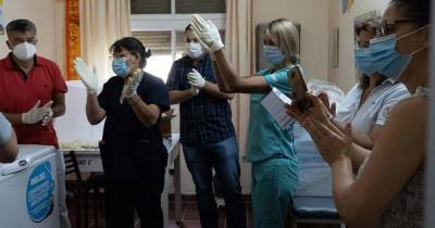 В Аргентине началась вакцинация от COVID российским "Спутником V" - ren.tv - Москва - Аргентина - Буэнос-Айрес