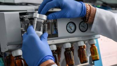 Россия разрабатывает не менее десяти вакцин от COVID-19 - gazeta.ru