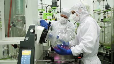 Татьяна Голикова - Голикова сравнила две российские вакцины от ковида - vesti.ru