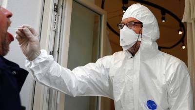 Роберт Кох - Йенс Шпан - В Германии за сутки выявили более 22 тысяч случаев коронавируса - russian.rt.com - Германия