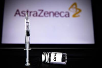 Великобритания первой в мире зарегистрировала вакцину AstraZeneca - tvc.ru - Англия