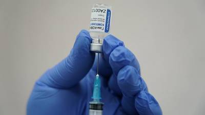 Мирсад Джерлек - В Сербии назвали сроки вакцинации российским препаратом «Спутник V» - iz.ru - Израиль - Сербия - Белград