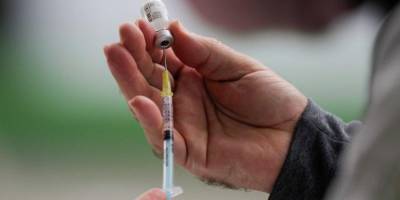 Daniel Becerril - В США у медика обнаружили коронавирус после вакцинации препаратом Pfizer - nv.ua - Сша - штат Калифорния