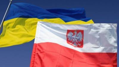 Евгений Енин - Польша может передать Украине 1,5 млн доз COVID-вакцины - hubs.ua - Украина - Польша