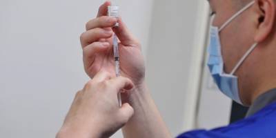 Евгений Енин - Польша может передать Украине 1,5 млн доз вакцины от коронавируса - nv.ua - Украина - Польша