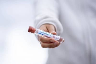 В Швейцарии мужчина умер после прививки вакциной Pfizer - infox.ru - Швейцария