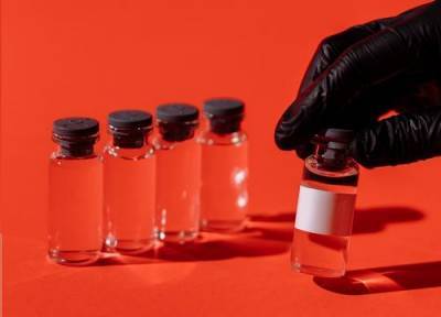Китай одобрил для выхода на рынок новую вакцину от коронавируса - argumenti.ru - Китай