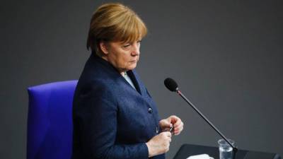 Йенс Шпан - Хаос и споры: фрау Меркель, так больше не может продолжаться - germania.one