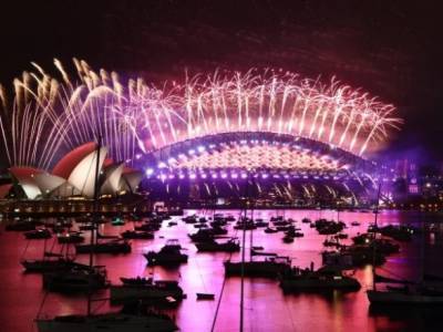 Австралия встретила Новый год грандиозным фейерверком - unn.com.ua - Украина - Австралия - Киев - Шотландия - Кирибати - Остров Рождества