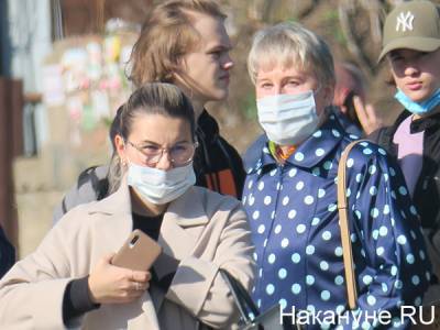 Коэффициент распространения коронавируса впервые с конца августа упал ниже единицы - nakanune.ru - республика Алтай - округ Ненецкий