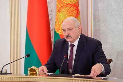 Александр Лукашенко - Лукашенко назвал непростой ситуацию с коронавирусом в Белоруссии - lenta.ru - Белоруссия
