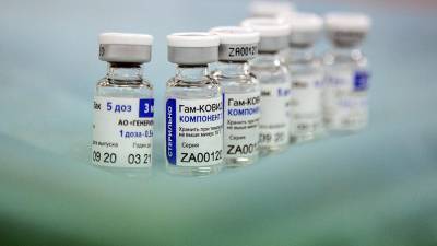 В Москве началась вакцинация жителей от коронавируса - iz.ru - Москва - Израиль