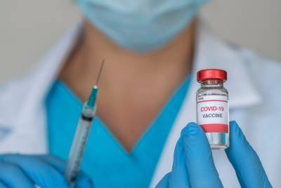 Крис Хопсон - Британия начнет вакцинацию от COVID-19 на следующей неделе - 24tv.ua - Англия