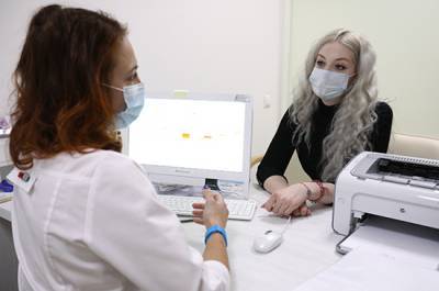 Анастасия Ракова - Коронавирус выявляют у более 40% москвичей с симптомами ОРВИ - pnp.ru - Москва