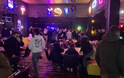 В ночном клубе в Киеве собралось около 500 гостей вопреки карантину - korrespondent.net - Украина - Киев