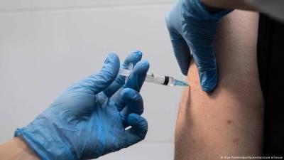 Прививка против коронавируса: будет ли она обязательна для всех европейцев? - smartmoney.one - Сша - Англия - Германия - Евросоюз - Амстердам