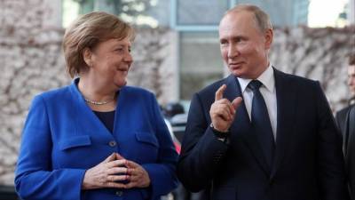 Владимир Путин - Ангела Меркель - Путин и Меркель обсудили ситуацию в Карабахе и борьбу с коронавирусом - 5-tv.ru - Россия - Германия