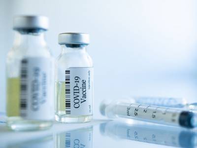 Игорь Кузин - Первую партию вакцин от COVID-19 Украина может получить уже в январе – Минздрав - gordonua.com - Украина