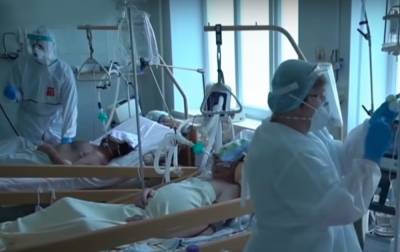 "Людей тьма, все тяжелые": больницы захлебываются от количества больных с вирусом, врачи в отчаянии - sport.politeka.net - Украина