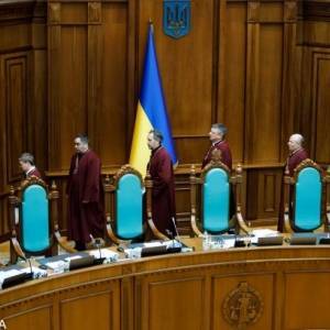 Конституционный суд возобновил работу после вспышки коронавируса - reporter-ua.com - Украина