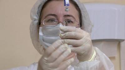 Масштабная вакцинация от коронавируса идет по всей России - 1tv.ru - Россия