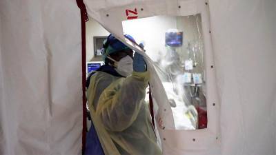 Джонс Хопкинс - Джон Байден - В США за сутки выявили более 215 тыс. случаев коронавируса - iz.ru - Сша