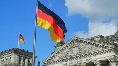 Ангела Меркель - Правительство ФРГ назвало недостаточными действующие меры против COVID-19 - riafan.ru - Германия - Берлин