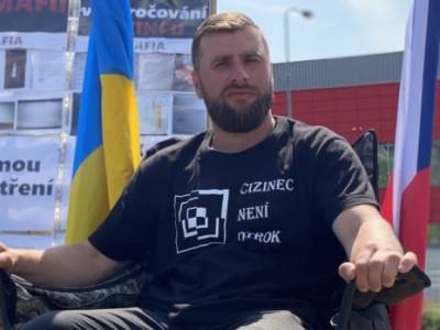 В Чехии закарпатец неделю голодовал из-за задержек по зарплате украинцам - gordonua.com - Чехия