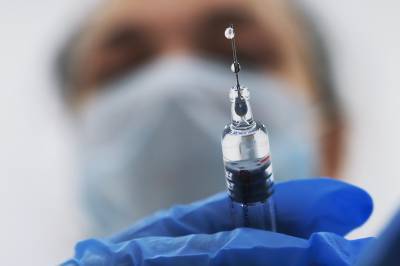 Минобороны: вакцину от коронавируса ввели добровольцам - tvc.ru