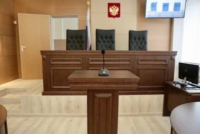 В Челябинске подсудимым разрешили не участвовать в процессе из-за их страха перед COVID-19 - znak.com - Москва - Челябинск