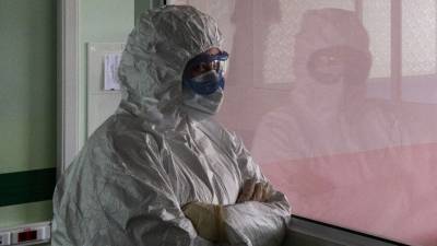 В России выявили 7972 новых случая коронавируса - gazeta.ru - Россия - Китай - Ухань