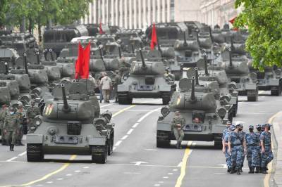 СМИ: Глава Минобороны Индии посетит парад Победы в Москве - vm.ru - Россия - Москва - Китай - Индия