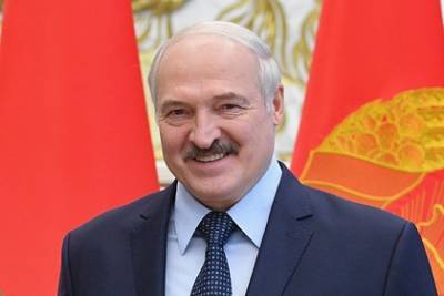 Александр Лукашенко - Лукашенко рассказал о верном пути «хоть как-то дышащей» Белоруссии - lenta.ru - Белоруссия