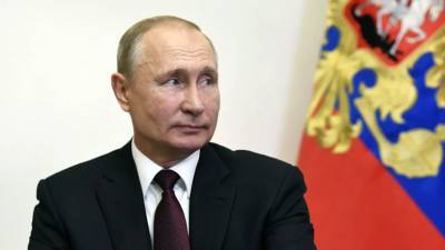 Владимир Путин - Путин пообещал отметить медиков госнаградами за борьбу с коронавирусом - russian.rt.com - Россия